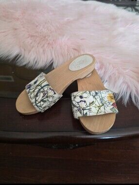 Gucci floral print canvas wooden slide sandal